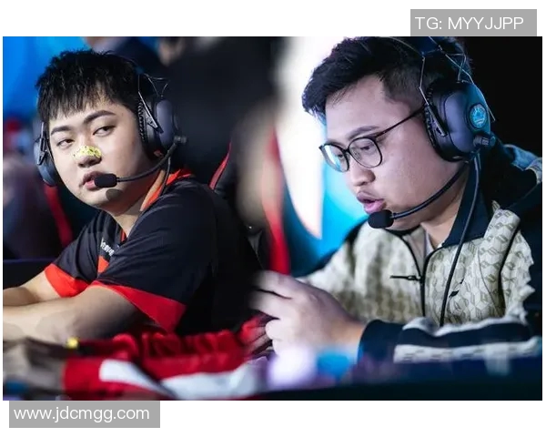 艾泽与翟寇的巅峰对决谁能笑到最后揭开胜负之谜