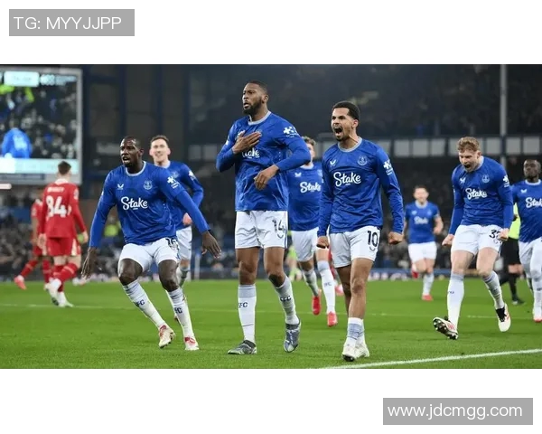 埃弗顿对阵曼联比赛分析及比分预测建议