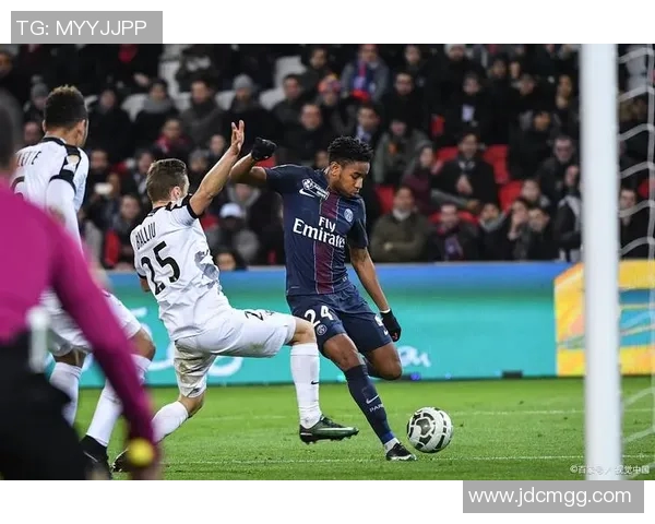 多特蒙德与巴黎圣日耳曼精彩重播回顾分析与赛后点评 多特蒙德与巴黎圣日耳曼精彩重播回顾分析与赛后点评