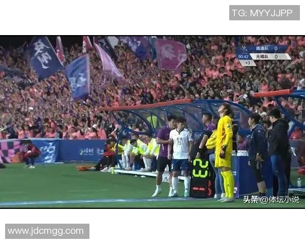 塞维利亚门将连续封神，凭借扑点秀助球队保持不败