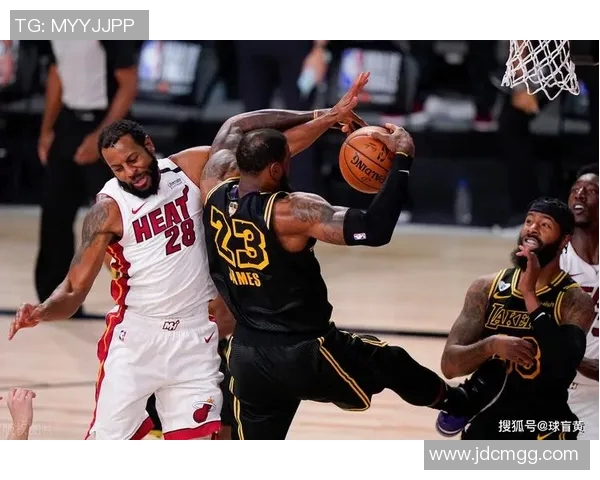 火箭队与热火队季前赛精彩录像回放全程回顾与分析