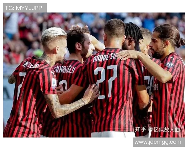 意甲激战AC米兰迎战史帕尔争夺关键三分的精彩对决 意甲激战AC米兰迎战史帕尔争夺关键三分的精彩对决